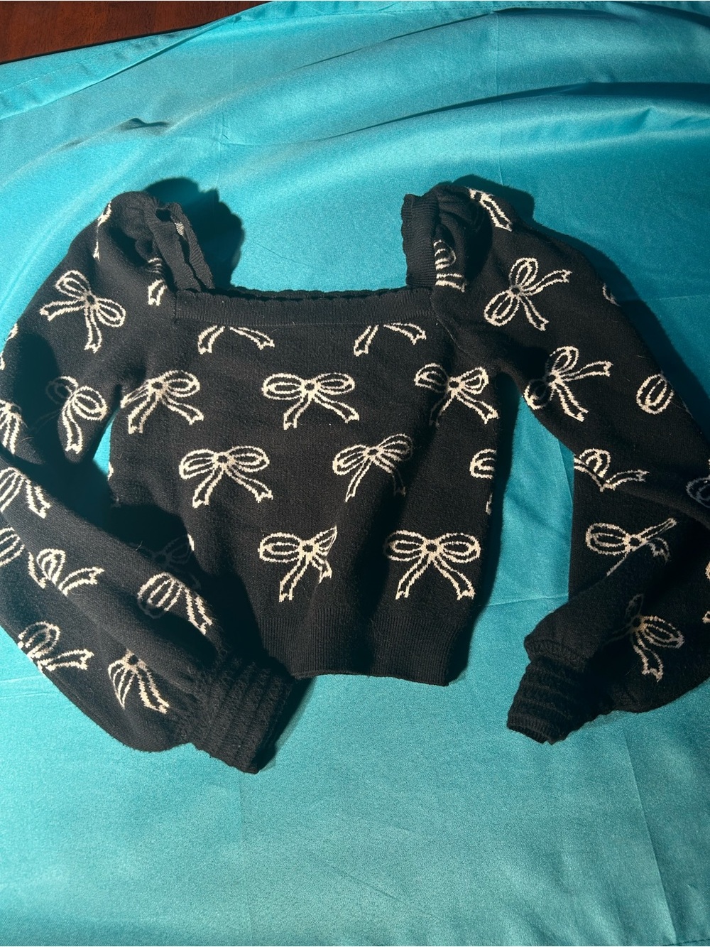 Black Off-Shoulder Bow Pattern Knit Sweater